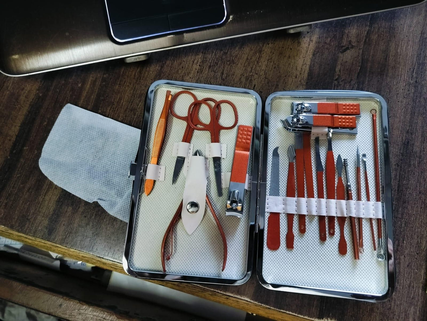 Grooming Tool Set